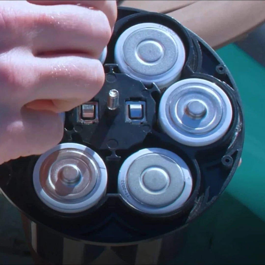 Motorized Pool Tube