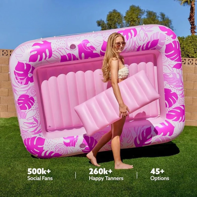 The VIRAL inflatable tanning pool lounge